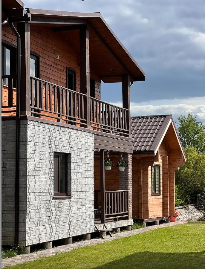 Edelweiss House Hotell Svitjaz Eksteriør bilde