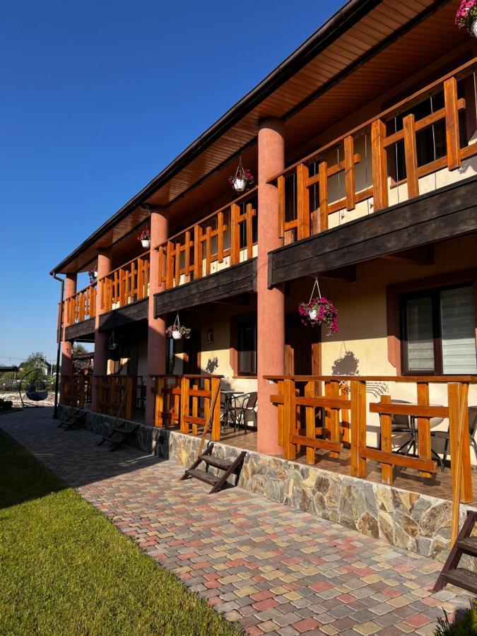 Edelweiss House Hotell Svitjaz Eksteriør bilde