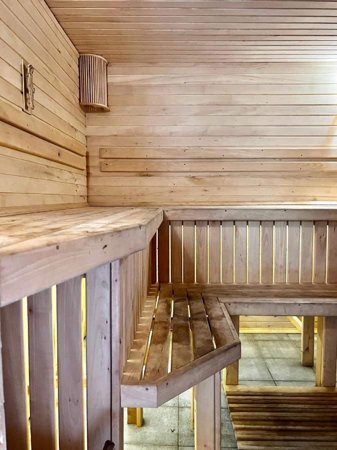 Edelweiss House Hotell Svitjaz Eksteriør bilde