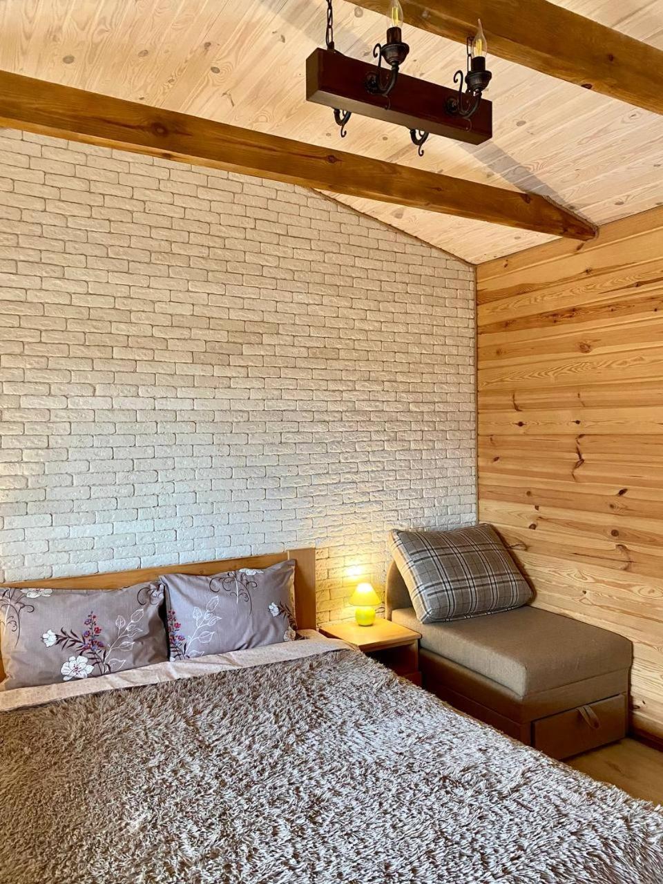 Edelweiss House Hotell Svitjaz Eksteriør bilde
